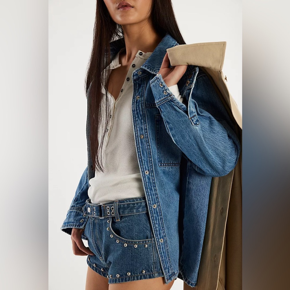 New We The Free by Free People The Cool Kid Denim Studded Micro Shorts sz 25 - Picture 3 of 7